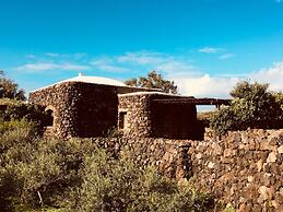 Dammusi Sciuvechi Resort