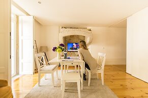 DA'Home - Almada Unique Apartment