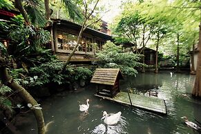 Zhuo Ye Cottage