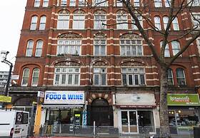 Leicester Square Atmosphere