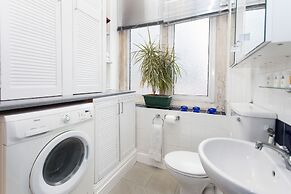 Leicester Square Atmosphere