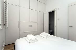 Old Brompton 1 Charming Atmosphere