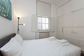 Old Brompton 1 Charming Atmosphere