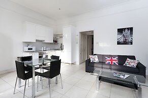 Old Brompton 1 Charming Atmosphere