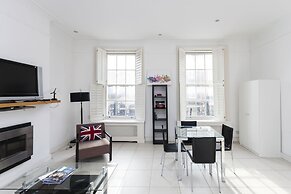 Old Brompton 1 Charming Atmosphere