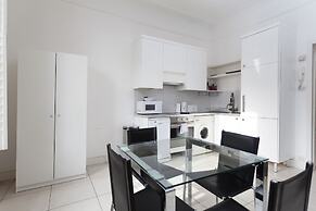 Old Brompton 1 Charming Atmosphere