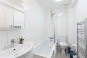 Victoria Magical Atmosphere with Patios