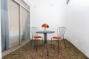 Victoria Magical Atmosphere with Patios