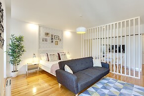 DA'Home - Downtown Studio