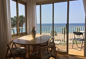 Aiguaneu Apartaments Center