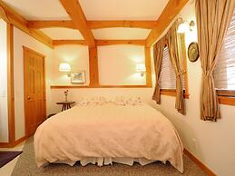 Carriage House Accommodations