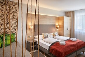 Das Alpenhaus Katschberg.1640