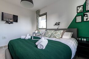 Royal haneviim Boutique palace