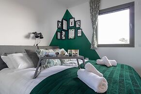 Royal haneviim Boutique palace