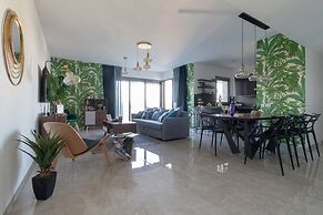 Royal haneviim Boutique palace