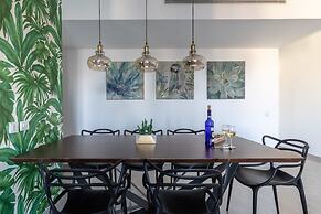 Royal haneviim Boutique palace