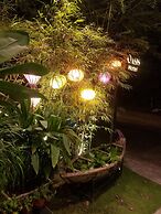 Oasis Hotel & Apartment