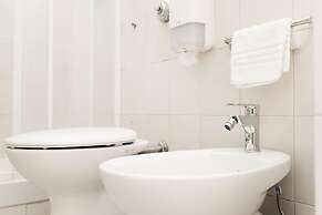 10 - 12 Tourist House Apartment Centre Bologna