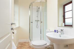 Elliot Suite No15 – Donnini Apartments