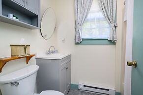 Isaiah Hall Bed & Breakfast Inn