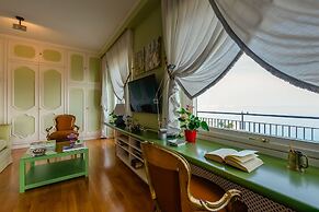 O House Posillipo by Napoliapartments
