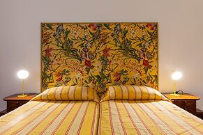 Large Apartment in the Heart of Chiaia