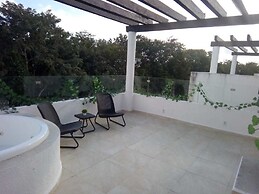 Villa Xibalbá by Akua