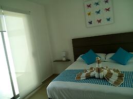 Villa Verde Limón by Akua