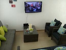 Villa Verde Limón by Akua