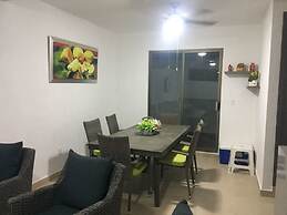 Villa Verde Limón by Akua