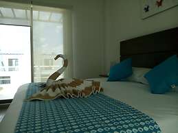 Villa Verde Limón by Akua