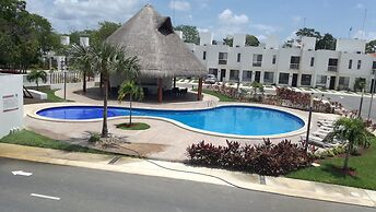 Villa Zamá by Akua