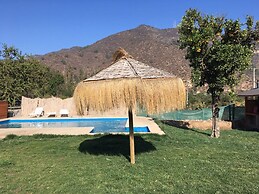 Casa con Piscina en Olmue