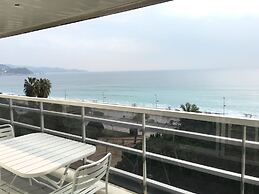 Aiguaneu Apartaments Els Pins