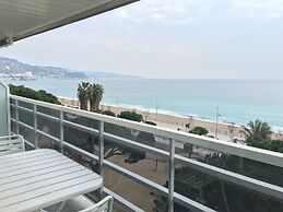 Aiguaneu Apartaments Els Pins