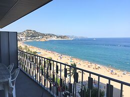 Aiguaneu Apartaments Els Pins