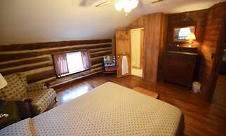 Graves Mountain Farm & Lodges