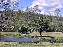 Graves Mountain Farm & Lodges