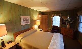 Graves Mountain Farm & Lodges