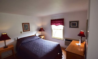 Graves Mountain Farm & Lodges