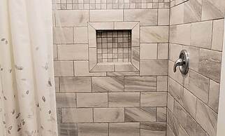 Graves Mountain Farm & Lodges