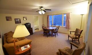 Graves Mountain Farm & Lodges