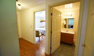 Graves Mountain Farm & Lodges