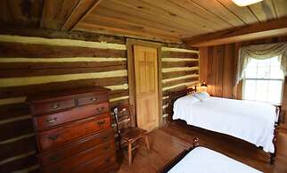 Graves Mountain Farm & Lodges