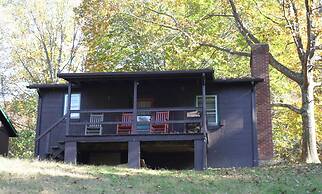 Graves Mountain Farm & Lodges