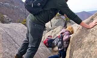 Graves Mountain Farm & Lodges