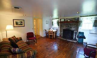 Graves Mountain Farm & Lodges