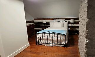 Graves Mountain Farm & Lodges