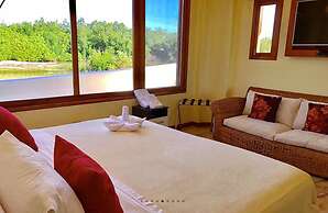 Blue Heron Galapagos Villa