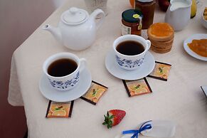 Flower Bed & Breakfast